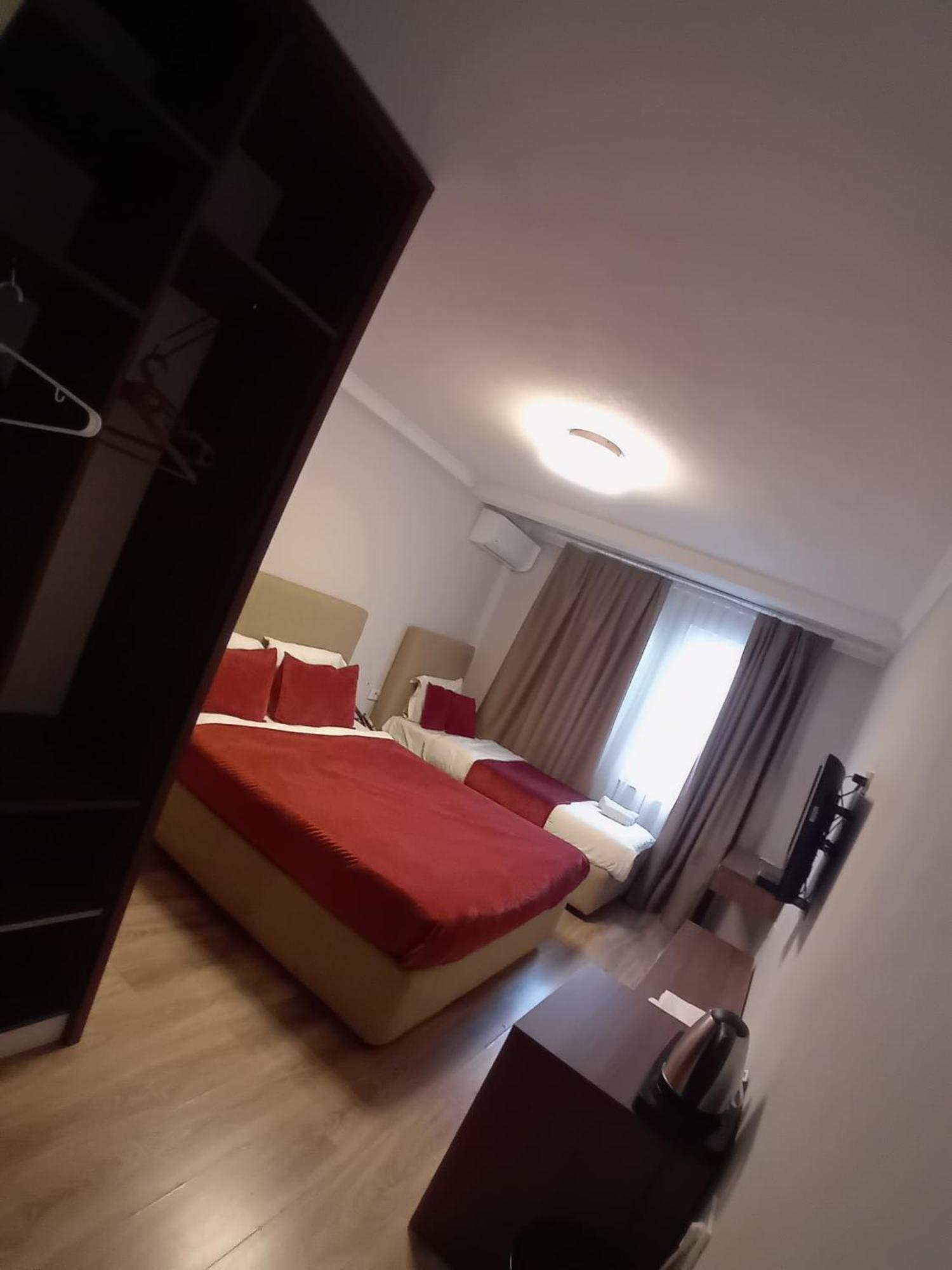 Hotel Driada Gjakova Exterior foto